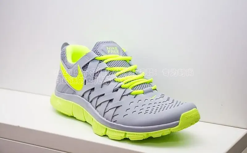 必一运动Bsport官方网站颐驰 062024 年不容错过的爆款凉鞋：专为时尚
且舒适的女儿而设计